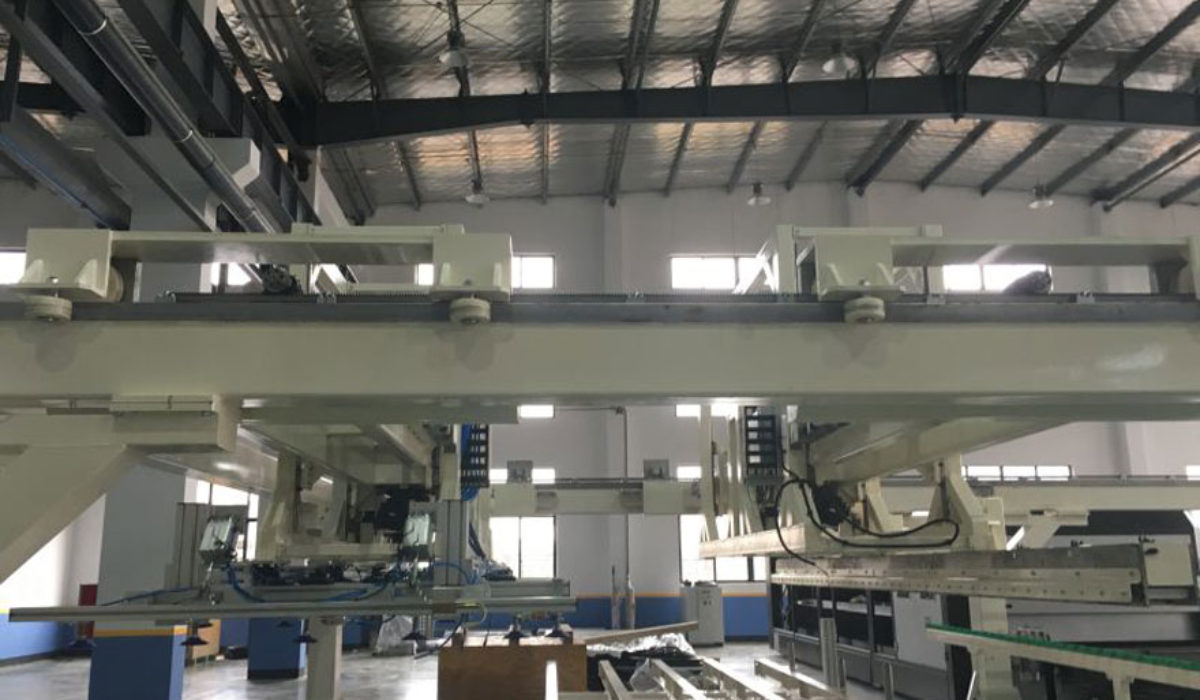 Dettaglio impianto lavorazione pannelli