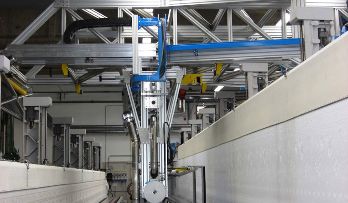 Movimentazione laser ricamo